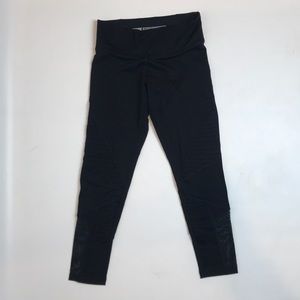 Black PINK Victoria’s Secret Ultimate leggings